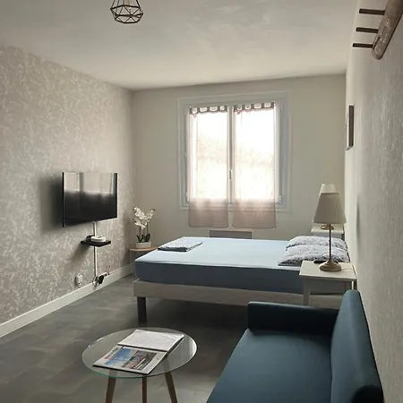 Apartamento Joli Avec Parking Privé, Bien Situé Moulins (Allier)